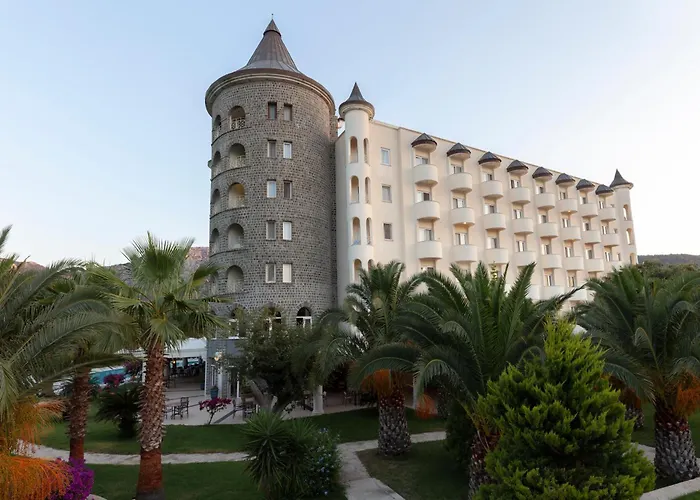 Hotel X Life 15 - Adult 4*