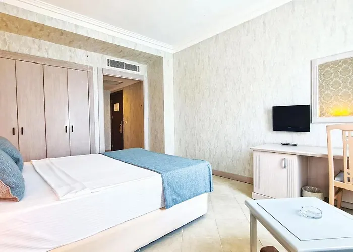 Hotel X Life 15 - Adult Sarigerme