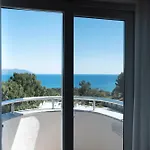 X Life 15 - Adult 4* סאריגרמה