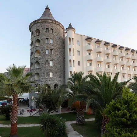 Hotel X Life 15 - Adult 4*